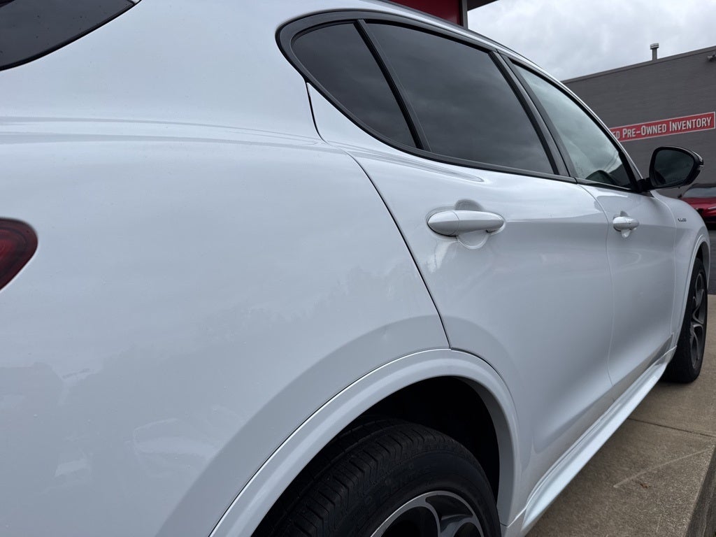 2022 Alfa Romeo Stelvio Veloce