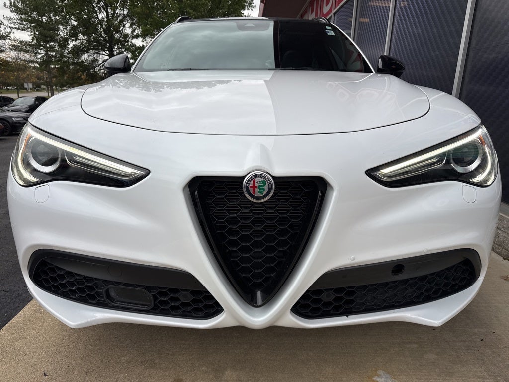 2022 Alfa Romeo Stelvio Veloce