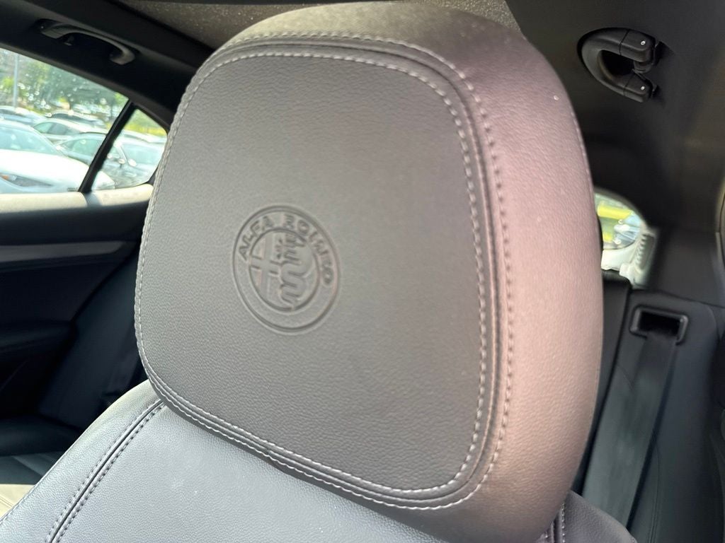 2023 Alfa Romeo Stelvio Veloce