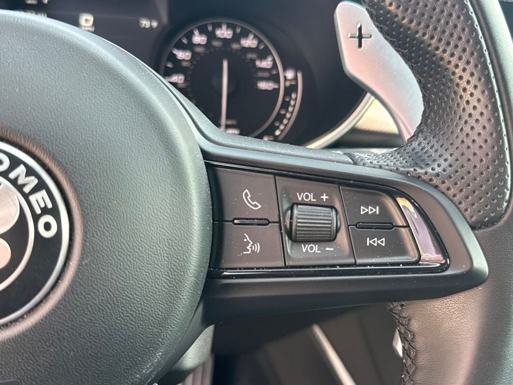 2023 Alfa Romeo Stelvio Veloce