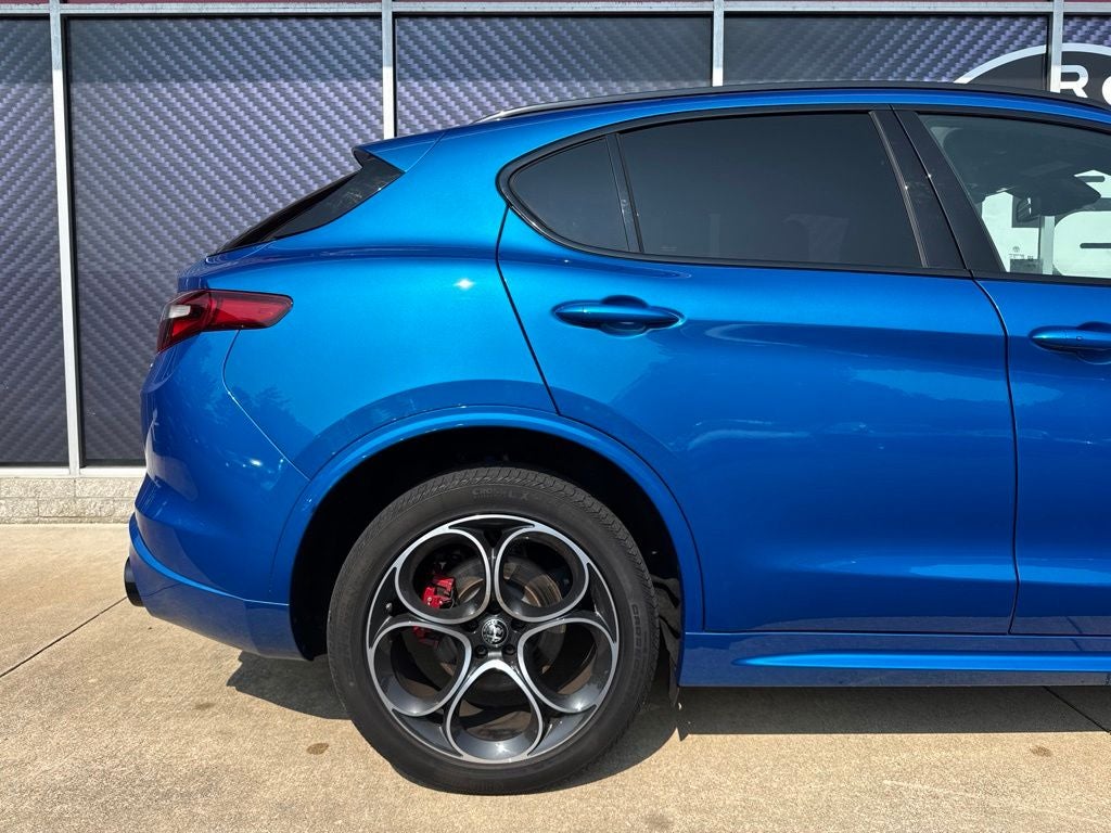 2023 Alfa Romeo Stelvio Veloce
