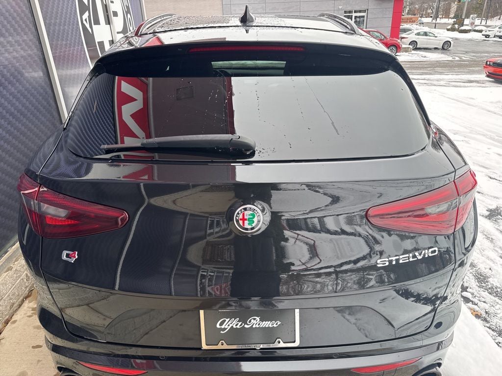 2023 Alfa Romeo Stelvio Veloce