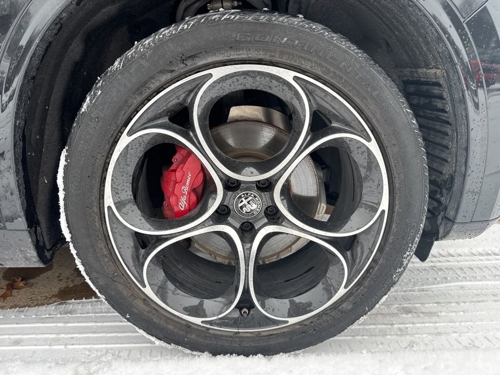 2023 Alfa Romeo Stelvio Veloce