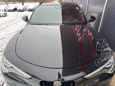 2023 Alfa Romeo Stelvio Veloce