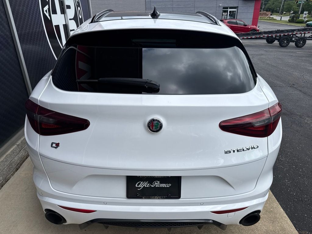 2023 Alfa Romeo Stelvio Veloce