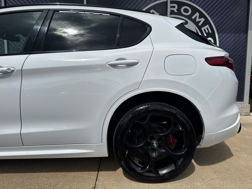 2023 Alfa Romeo Stelvio Veloce