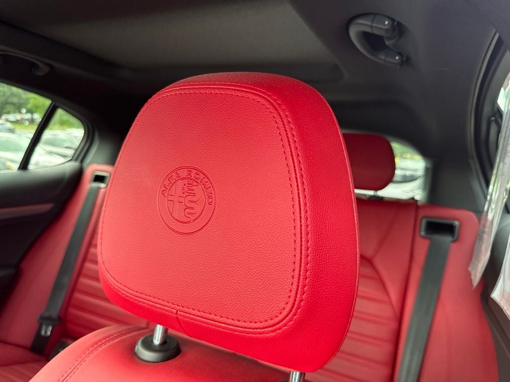 2023 Alfa Romeo Stelvio Veloce