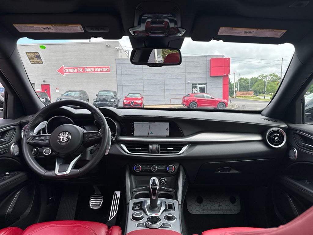 2023 Alfa Romeo Stelvio Veloce