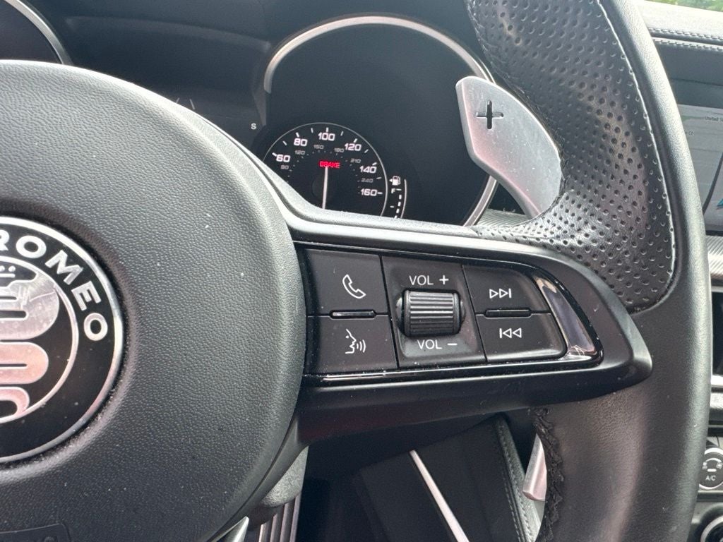2023 Alfa Romeo Stelvio Veloce
