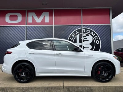 2023 Alfa Romeo Stelvio Veloce