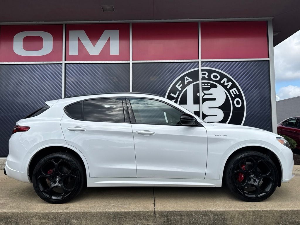 2023 Alfa Romeo Stelvio Veloce