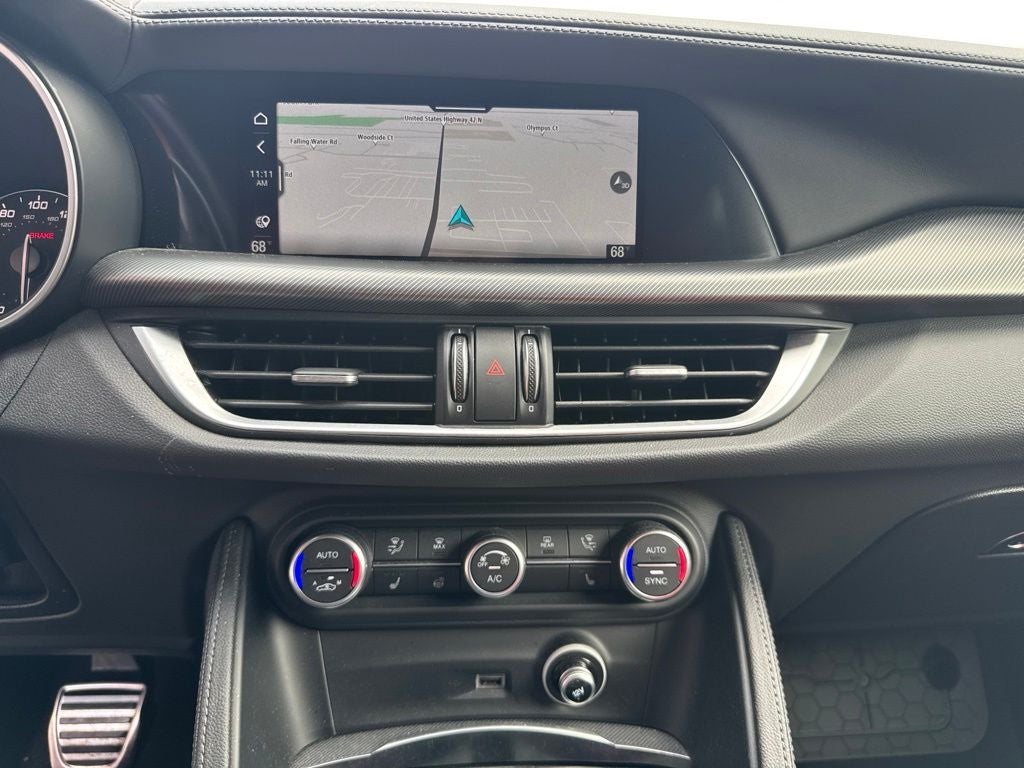 2023 Alfa Romeo Stelvio Veloce