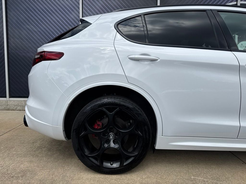 2023 Alfa Romeo Stelvio Veloce