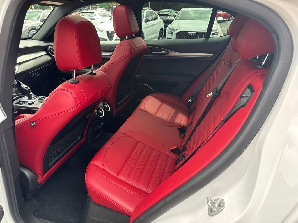 2023 Alfa Romeo Stelvio Veloce