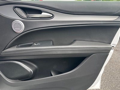 2023 Alfa Romeo Stelvio Veloce