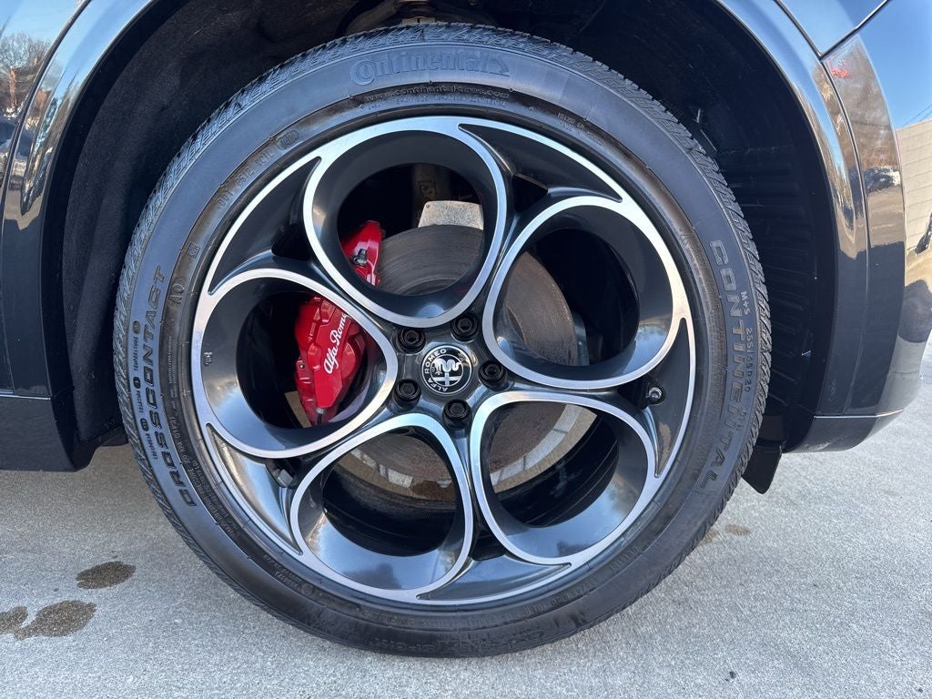 2024 Alfa Romeo Stelvio Veloce