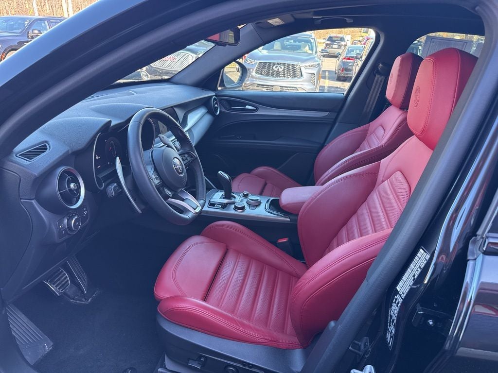 2024 Alfa Romeo Stelvio Veloce