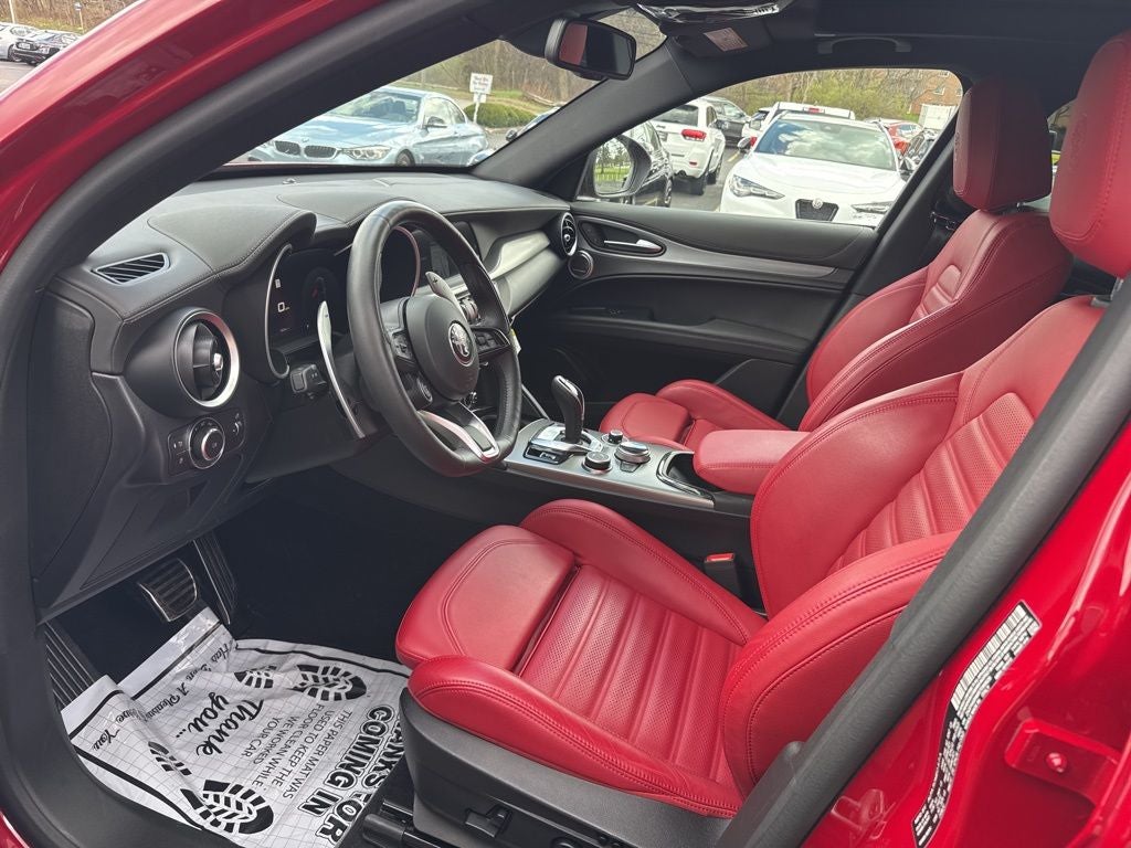 2024 Alfa Romeo Stelvio Veloce
