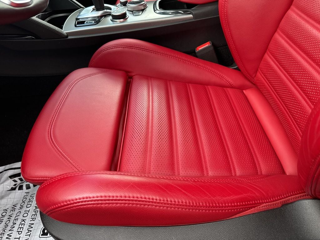 2024 Alfa Romeo Stelvio Veloce