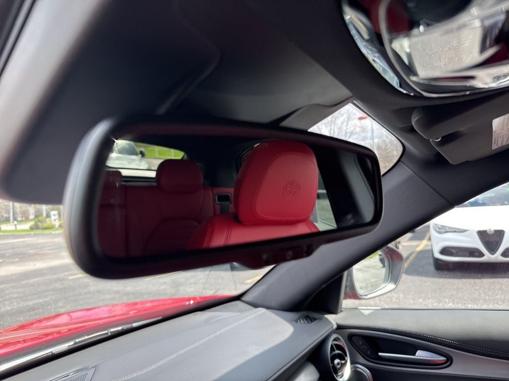 2024 Alfa Romeo Stelvio Veloce