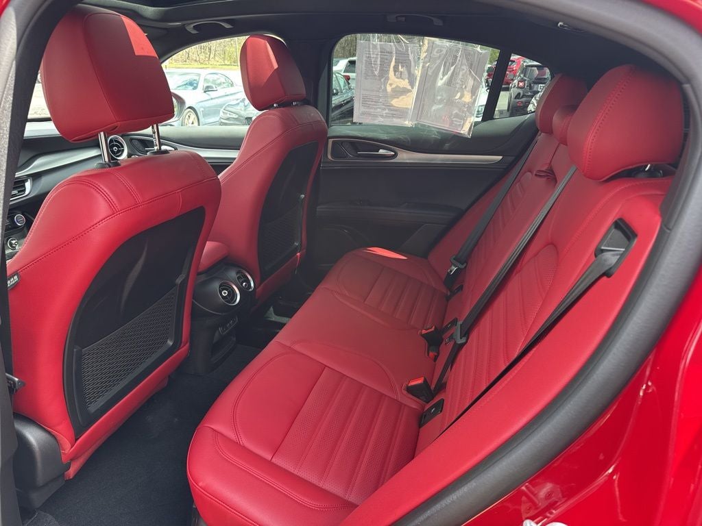 2024 Alfa Romeo Stelvio Veloce