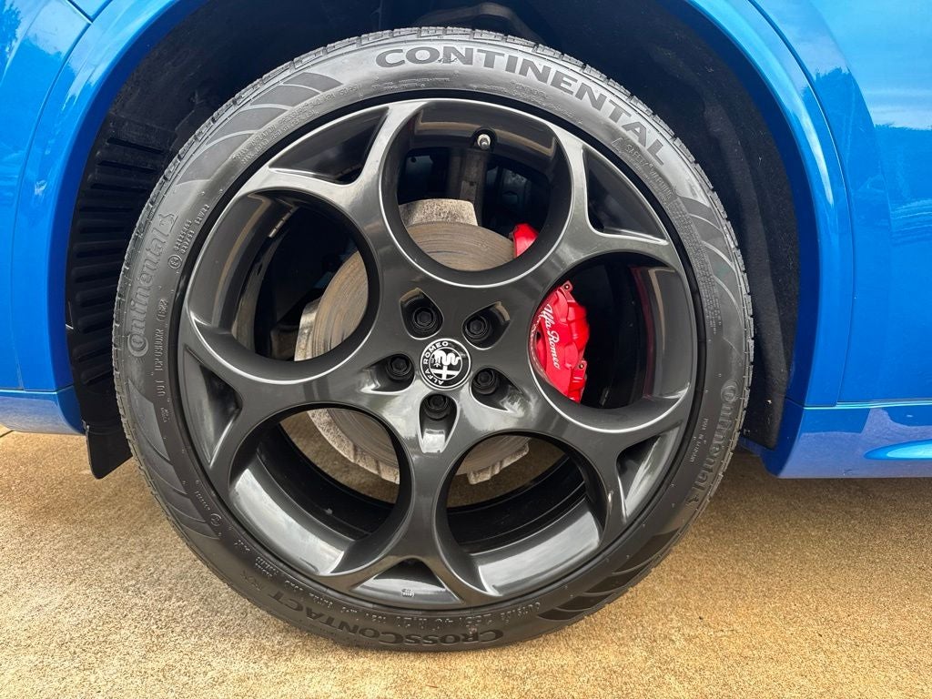 2023 Alfa Romeo Stelvio Veloce