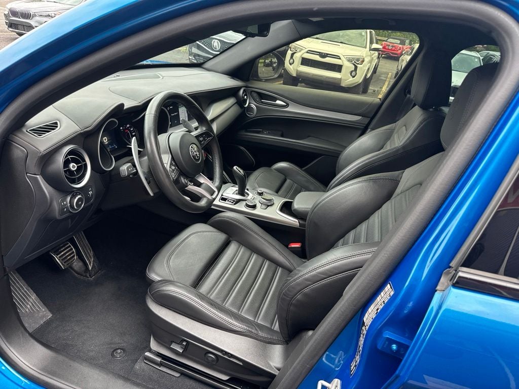 2023 Alfa Romeo Stelvio Veloce