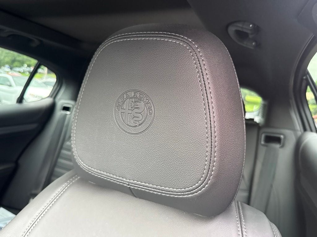 2023 Alfa Romeo Stelvio Veloce