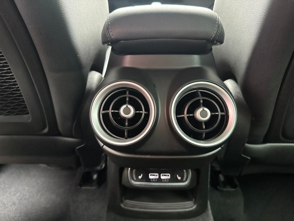 2023 Alfa Romeo Stelvio Veloce