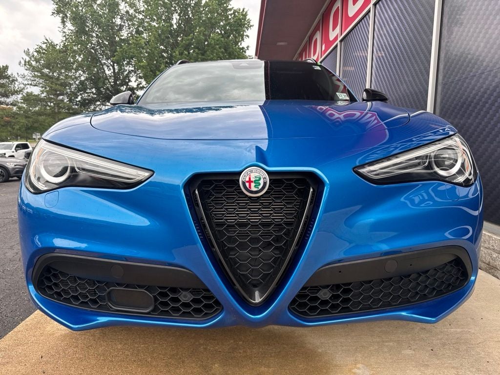 2023 Alfa Romeo Stelvio Veloce