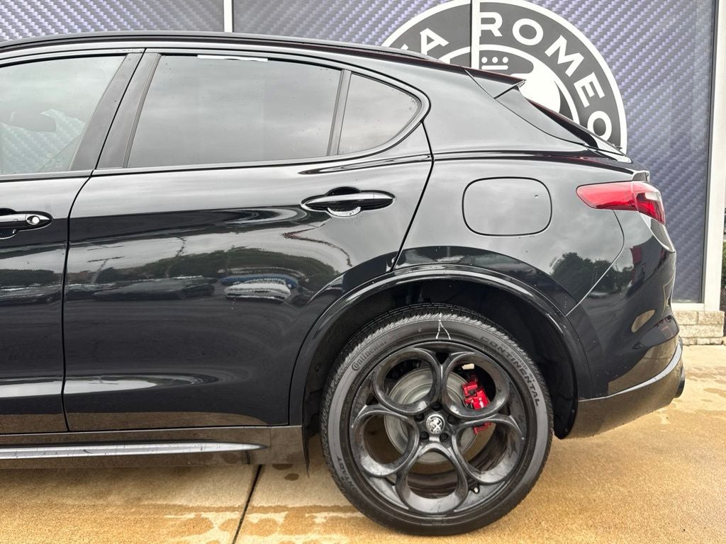 2023 Alfa Romeo Stelvio Veloce