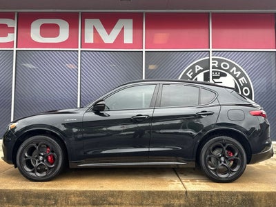 2023 Alfa Romeo Stelvio Veloce