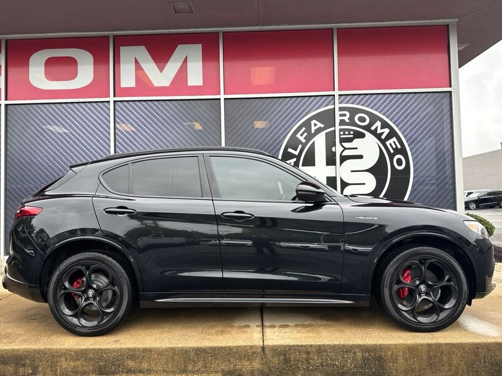 2023 Alfa Romeo Stelvio Veloce