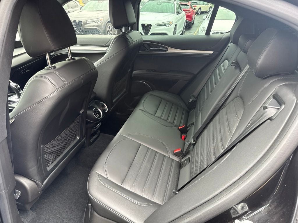2023 Alfa Romeo Stelvio Veloce
