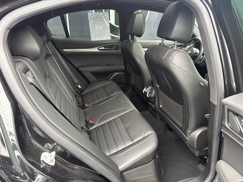 2023 Alfa Romeo Stelvio Veloce