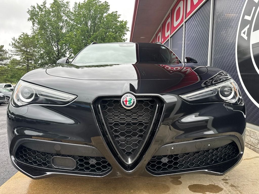 2023 Alfa Romeo Stelvio Veloce