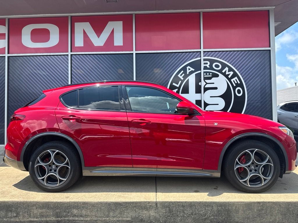 2023 Alfa Romeo Stelvio Ti