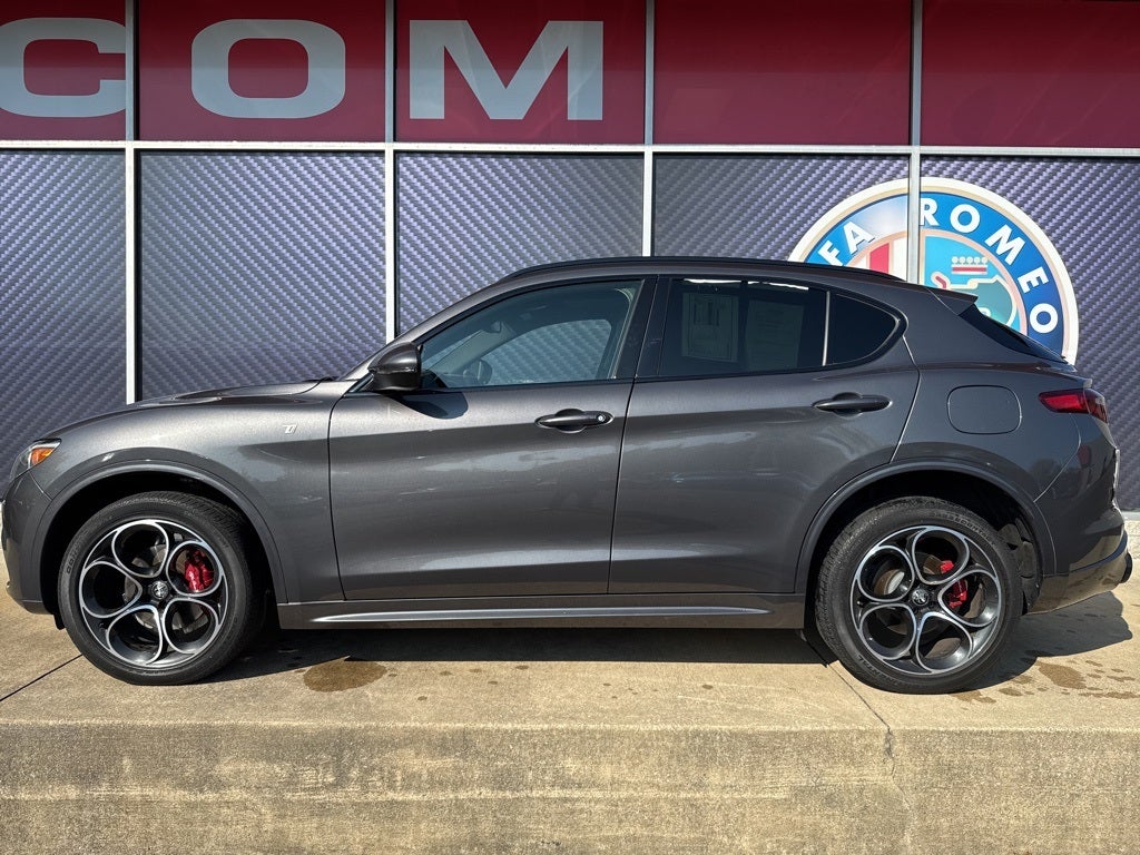2022 Alfa Romeo Stelvio Ti