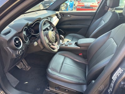 2022 Alfa Romeo Stelvio Ti