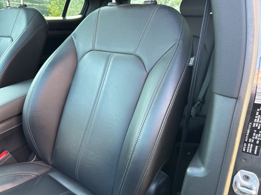 2022 Alfa Romeo Stelvio Ti