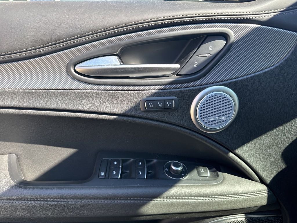 2023 Alfa Romeo Stelvio Veloce