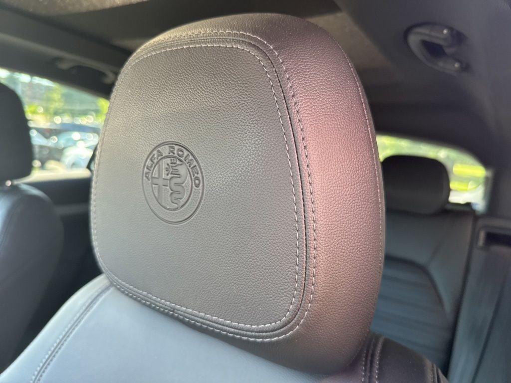 2023 Alfa Romeo Stelvio Veloce