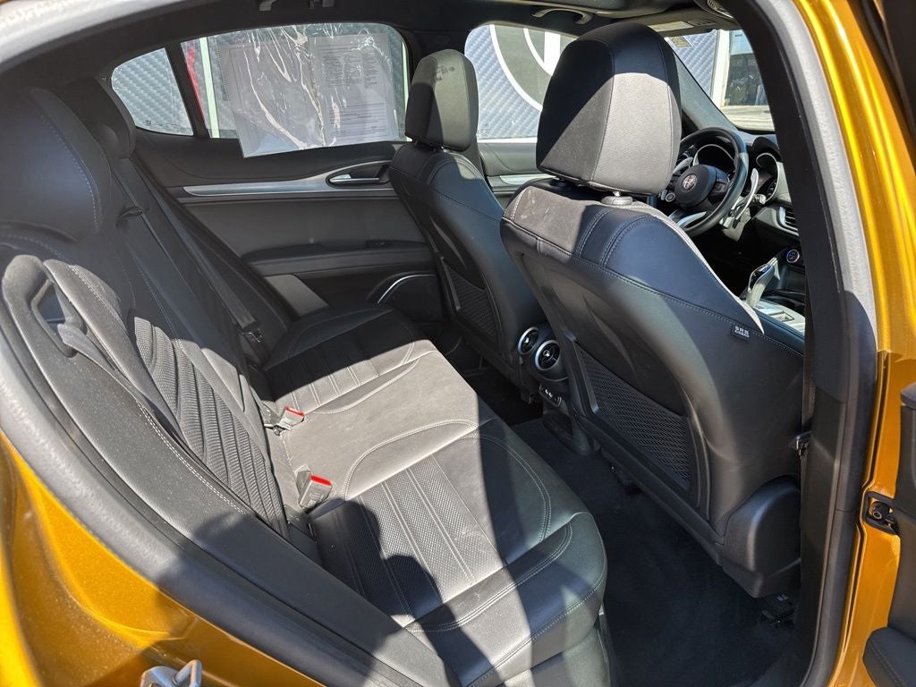2023 Alfa Romeo Stelvio Veloce