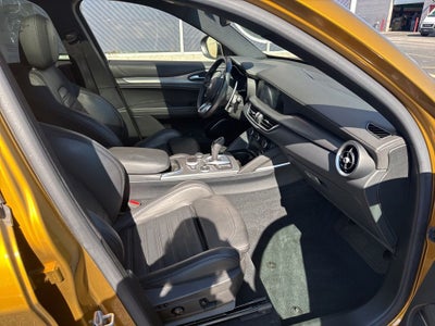 2023 Alfa Romeo Stelvio Veloce