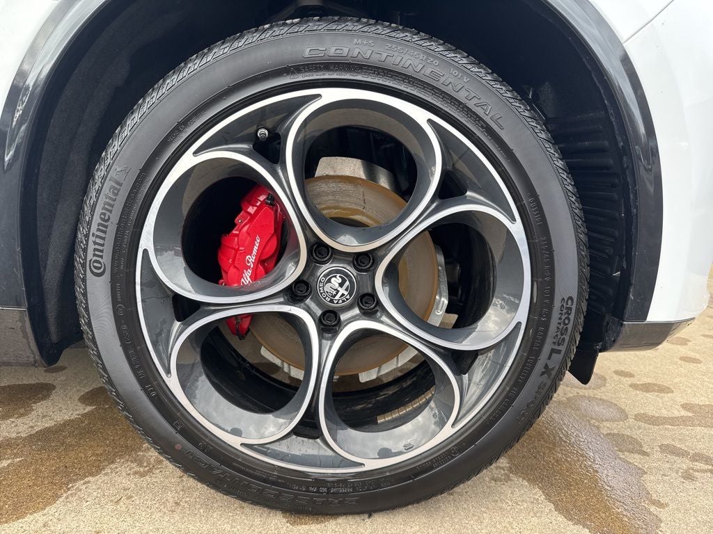 2024 Alfa Romeo Stelvio Veloce