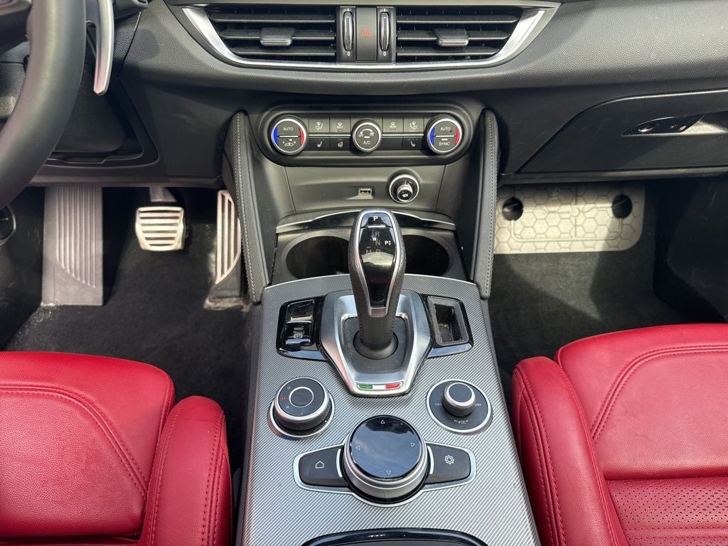 2024 Alfa Romeo Stelvio Veloce