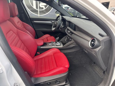 2024 Alfa Romeo Stelvio Veloce