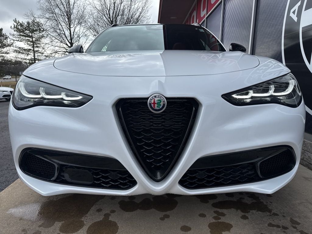 2024 Alfa Romeo Stelvio Veloce