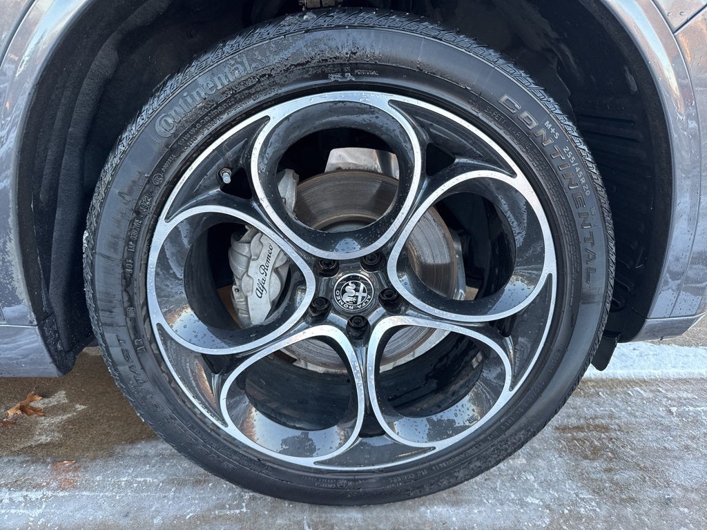 2023 Alfa Romeo Stelvio Ti