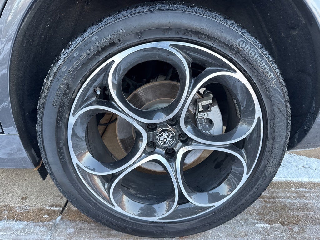 2023 Alfa Romeo Stelvio Ti